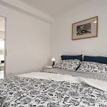 App Oz Διαμέρισμα *